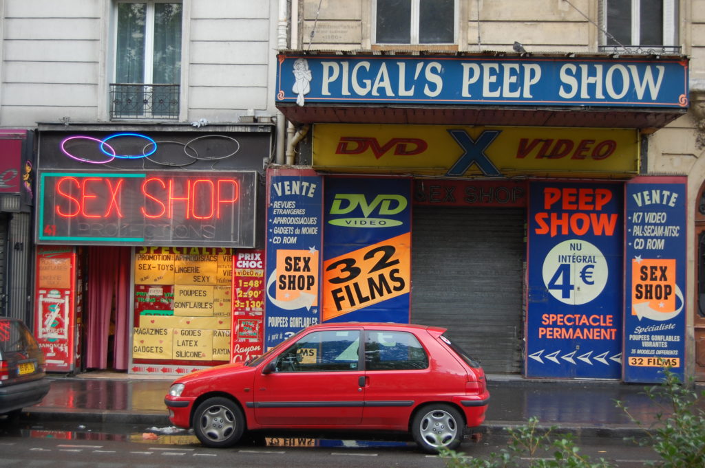 pigals_peep_show