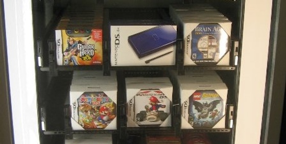 Des jeux et des consoles Nintendo DS dans des distributeurs