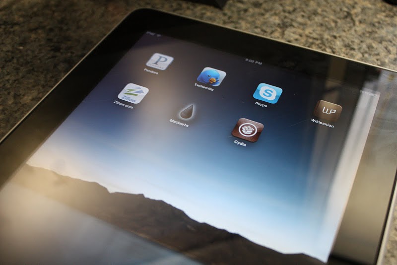 GeoHot confirme le jailbreak de l&rsquo;iPad avec son application Blackra1n