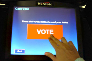 Des opposants au vote électronique font l&rsquo;objet d&rsquo;intimidations en Inde (MAJ)