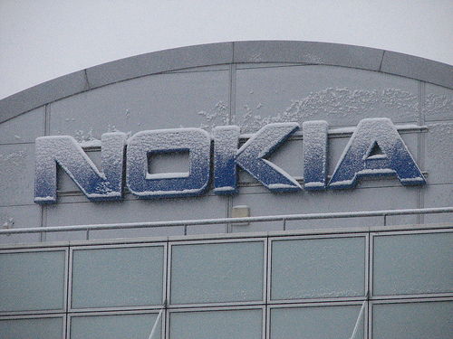 Nokia toujours en difficulté face à l&rsquo;iPhone et Android