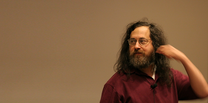 Stallman est « content que Steve Jobs soit parti », pas qu&rsquo;il soit mort