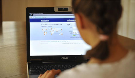 Barack Obama ne veut pas que ses filles utilisent Facebook
