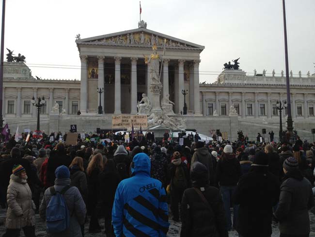Manif anti-ACTA : les meilleures photos