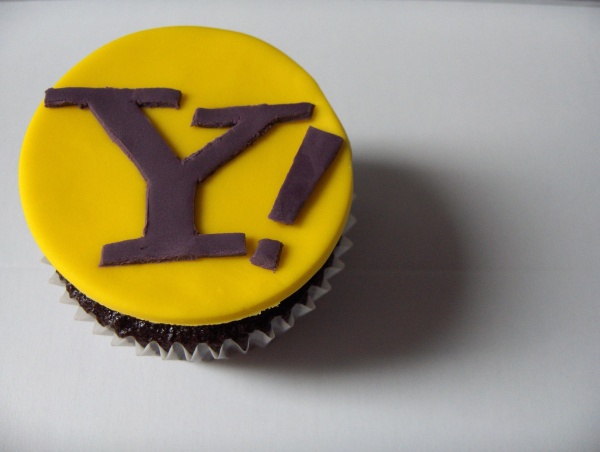 Yahoo continue à réorganiser sa direction