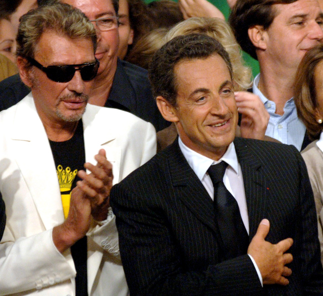 Sarkozy veut bloquer, déréférencer et assécher les sites de streaming et DDL