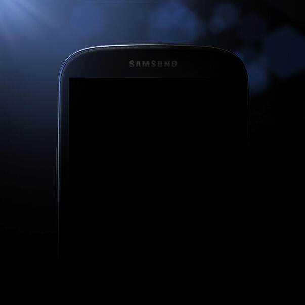 Un flot de vidéos montre le Galaxy S4 en action