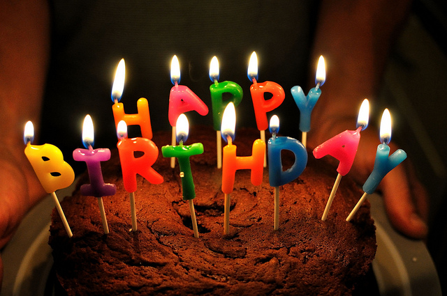 Happy Birthday, une arnaque aux droits d&rsquo;auteur par Warner ?