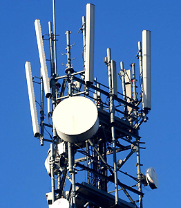 Le Gouvernement exclut de réduire la puissance des antennes relais