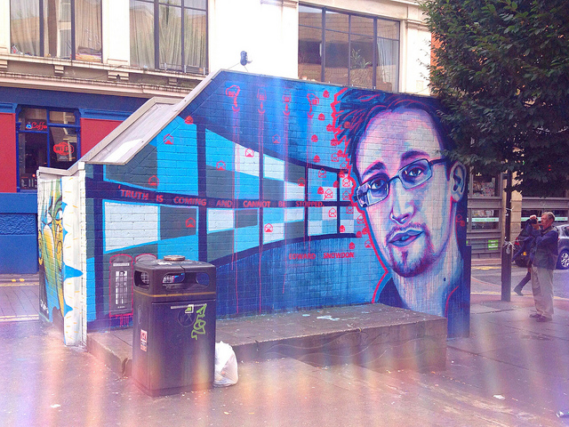 Edward Snowden va travailler pour un site russe