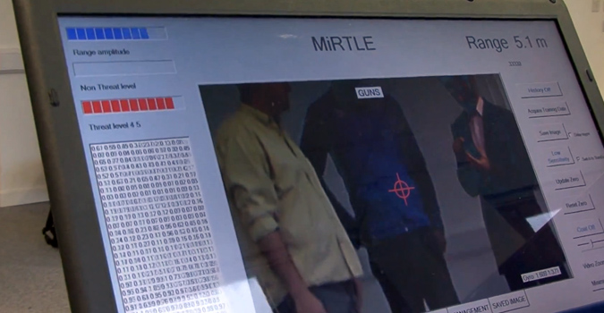 Un scanner corporel avec intelligence artificielle dans les aéroports ?