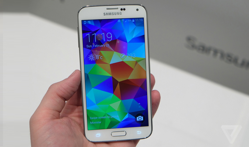 Samsung exige réparation d&rsquo;un journal qui a descendu le Galaxy S5