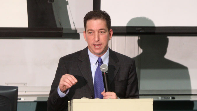 NSA : Greenwald promet des révélations encore plus spectaculaires