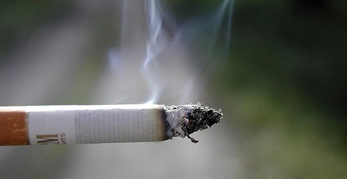 L&rsquo;interdiction d&rsquo;achat de tabac par Internet est votée