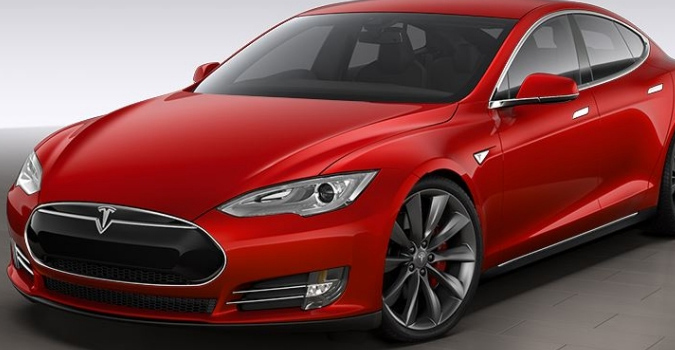 Tesla fait aller plus vite son Model S P85D via une mise à jour à distance