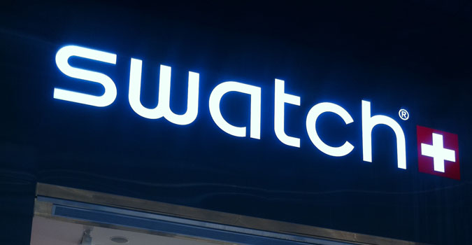 La mode des montres connectées gagne Swatch
