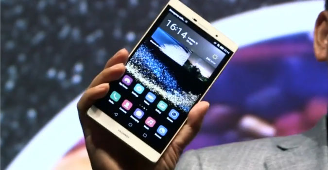 Huawei présente le P8, un smartphone haut de gamme à partir de 499 €