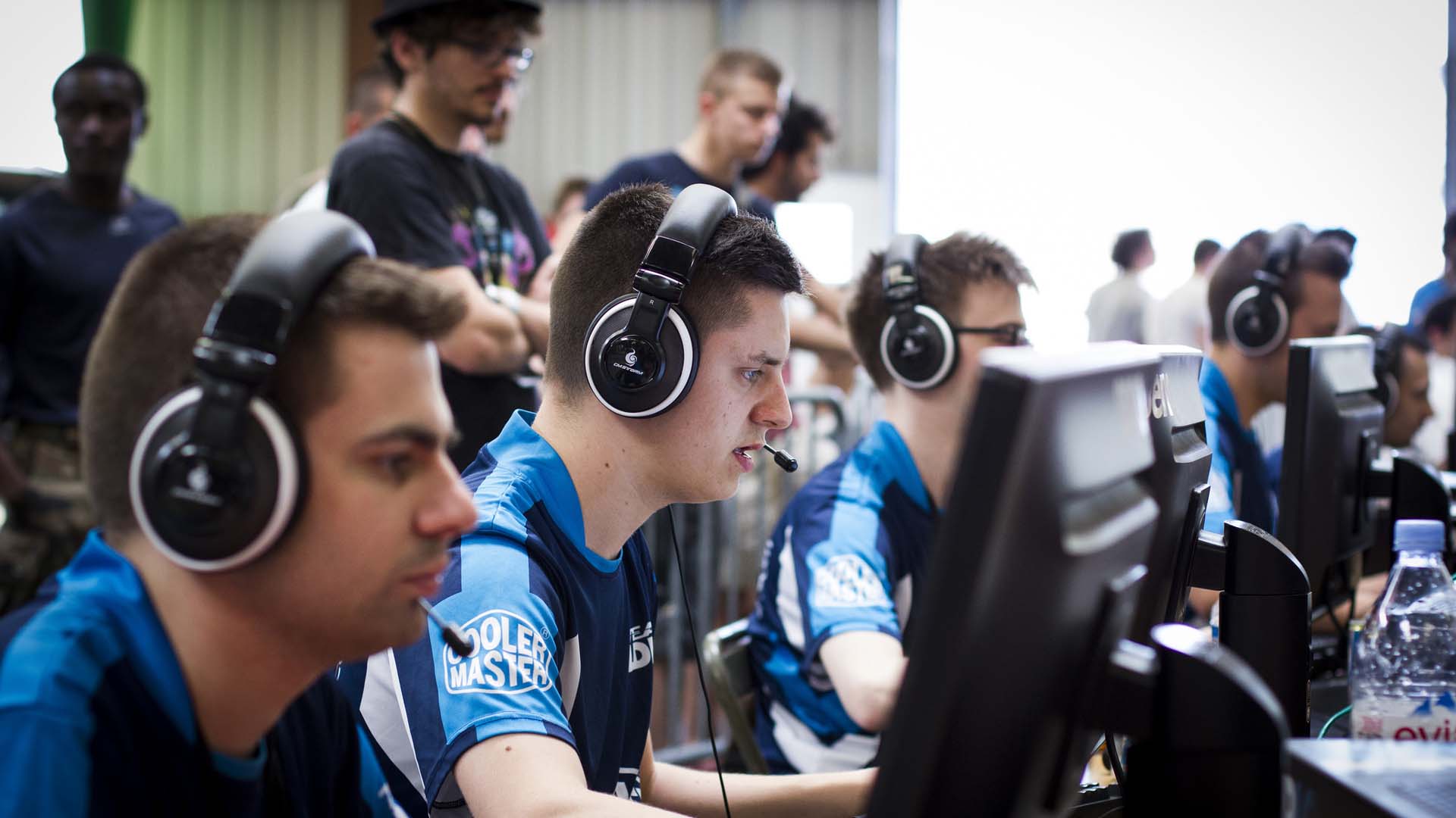Compétitions de jeux vidéo : voici le cadre légal du esport voté au