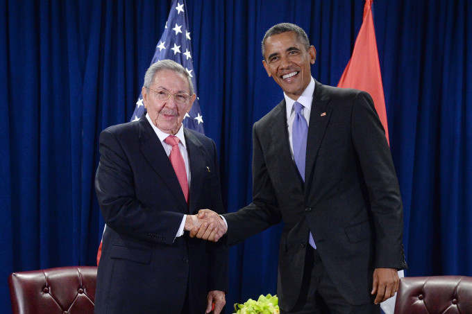 Le président Barack Obama et le président Raul Castro