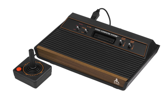 La console Atari 2600 fabriquée entre 1977 et 1992.