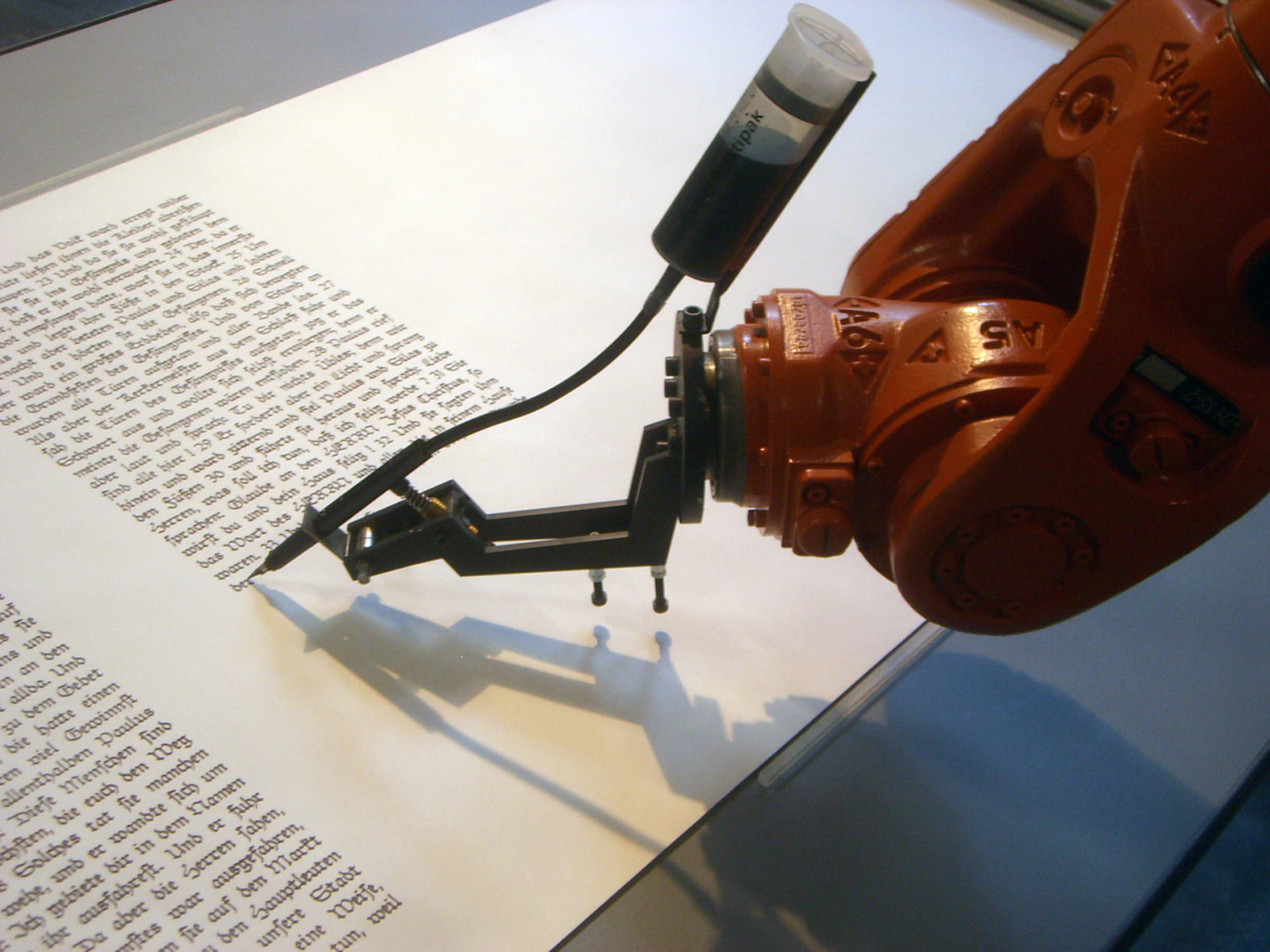 robot_writing_robot
