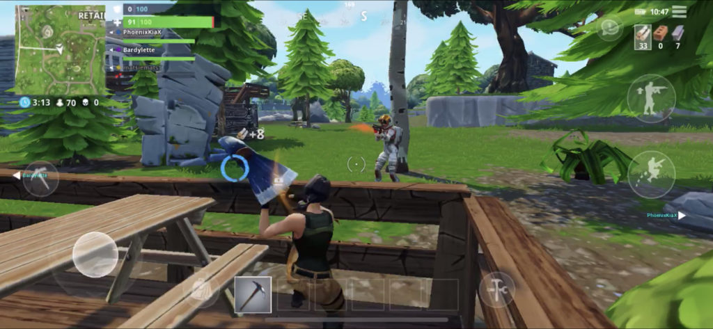 car en effet le principal probleme de fortnite battle royale sur ios va etre de faire correspondre le gameplay aux contraintes d un smartphone - fortnite bloquac chargement