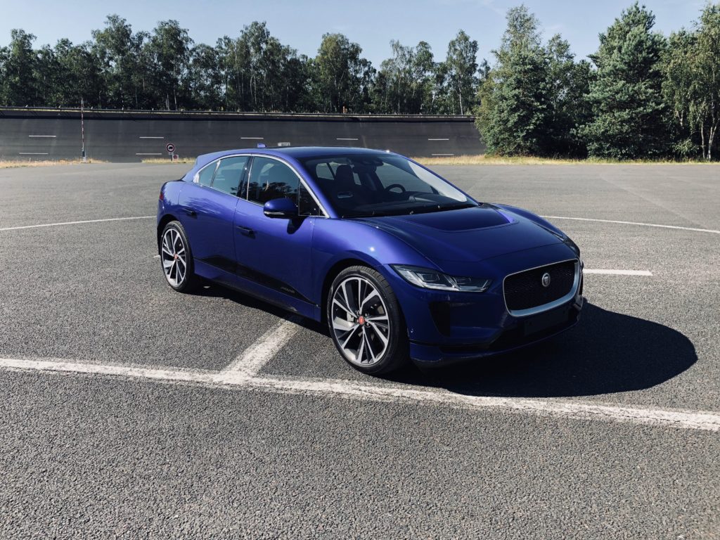  Essai de la Jaguar I-Pace : Tesla n’est plus tout seul ! By Numerama.com Img_1036-1024x768