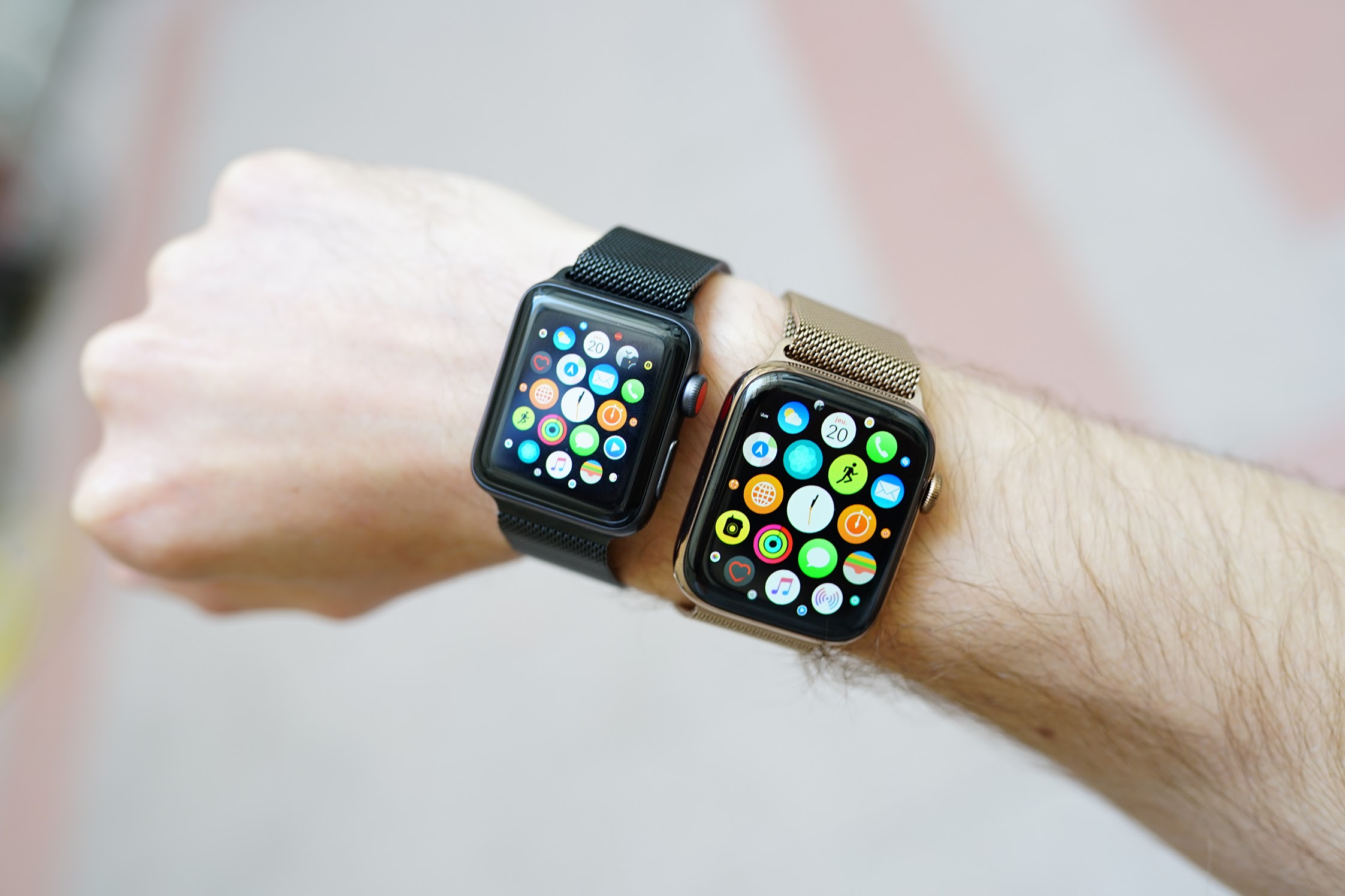 Часы apple сравнение. Часы Эппл вотч 4. Apple watch 44mm. Эппл вотч круглые. Эпл вотч 3 44.