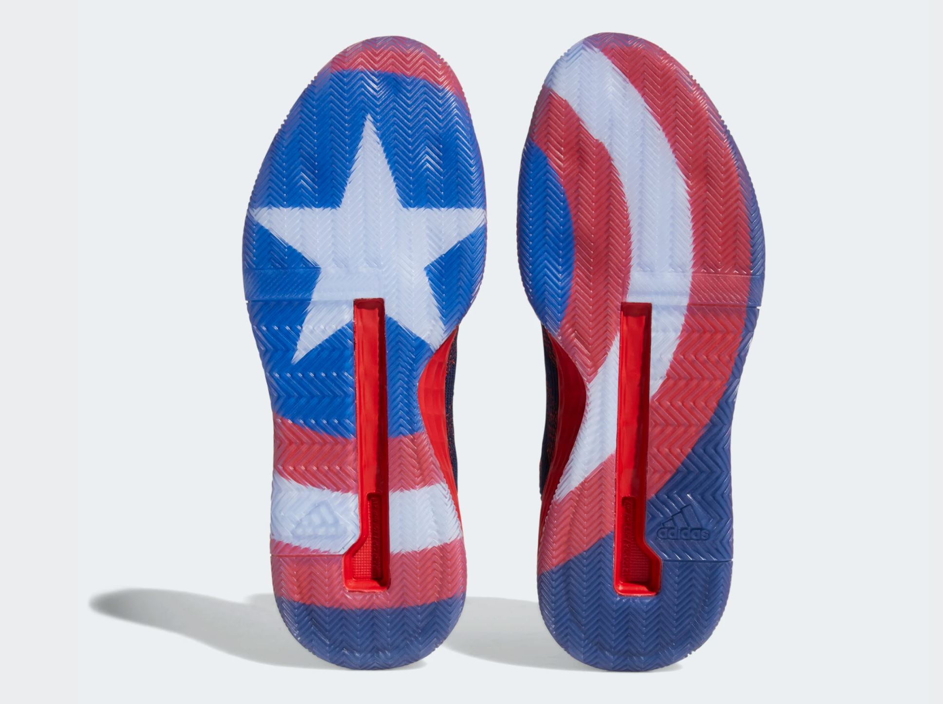 chaussure avengers adidas