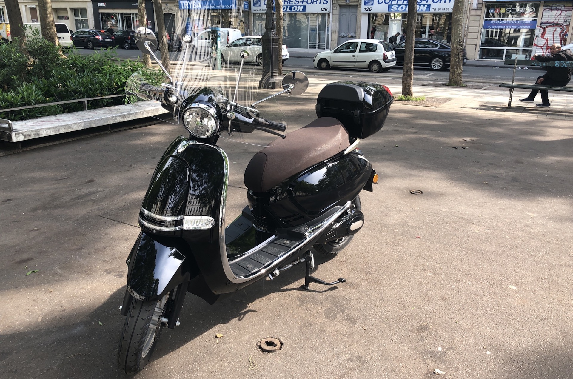Test du epresto 125 le scooter électrique rapide et élégant qu
