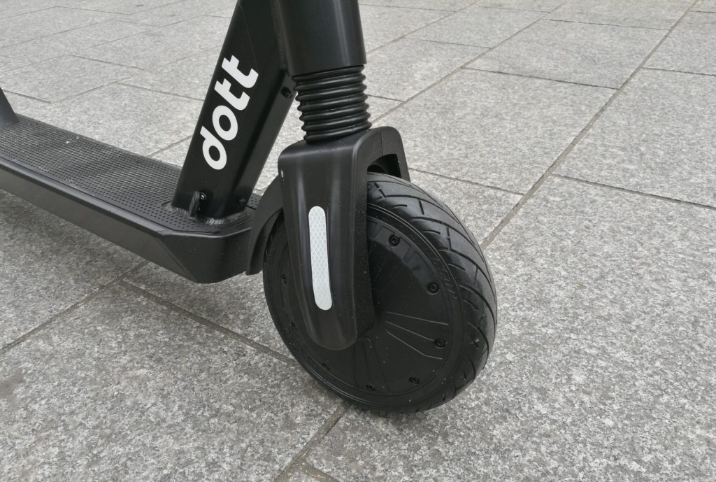 Dott  on a testé les trottinettes électriques made in France