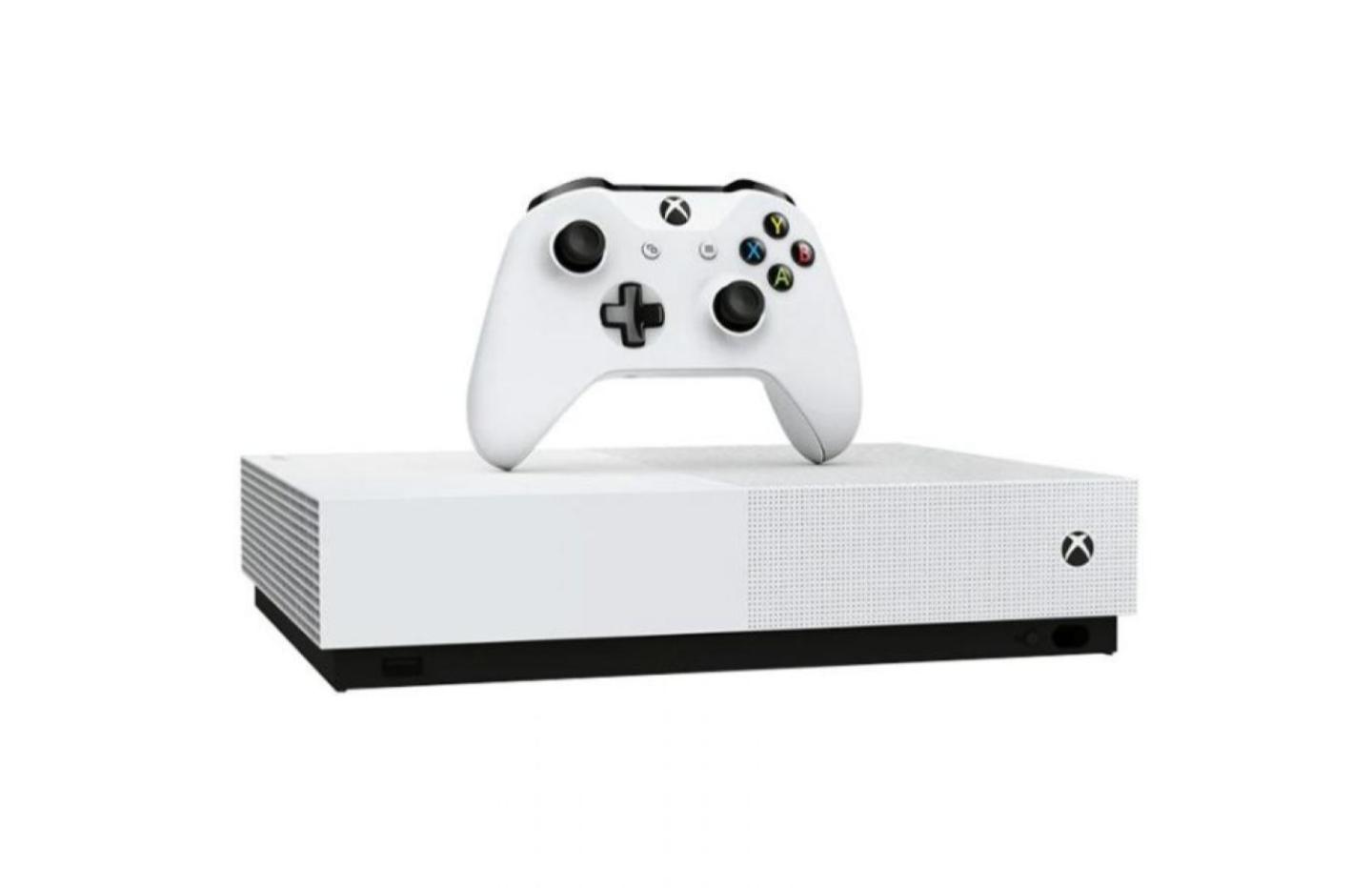 Le Deal du Soir : la Xbox One S All Digital avec 3 jeux chute à 99 € pour  Noël - Numerama