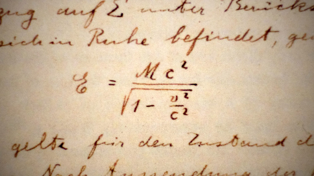 équation einstein
