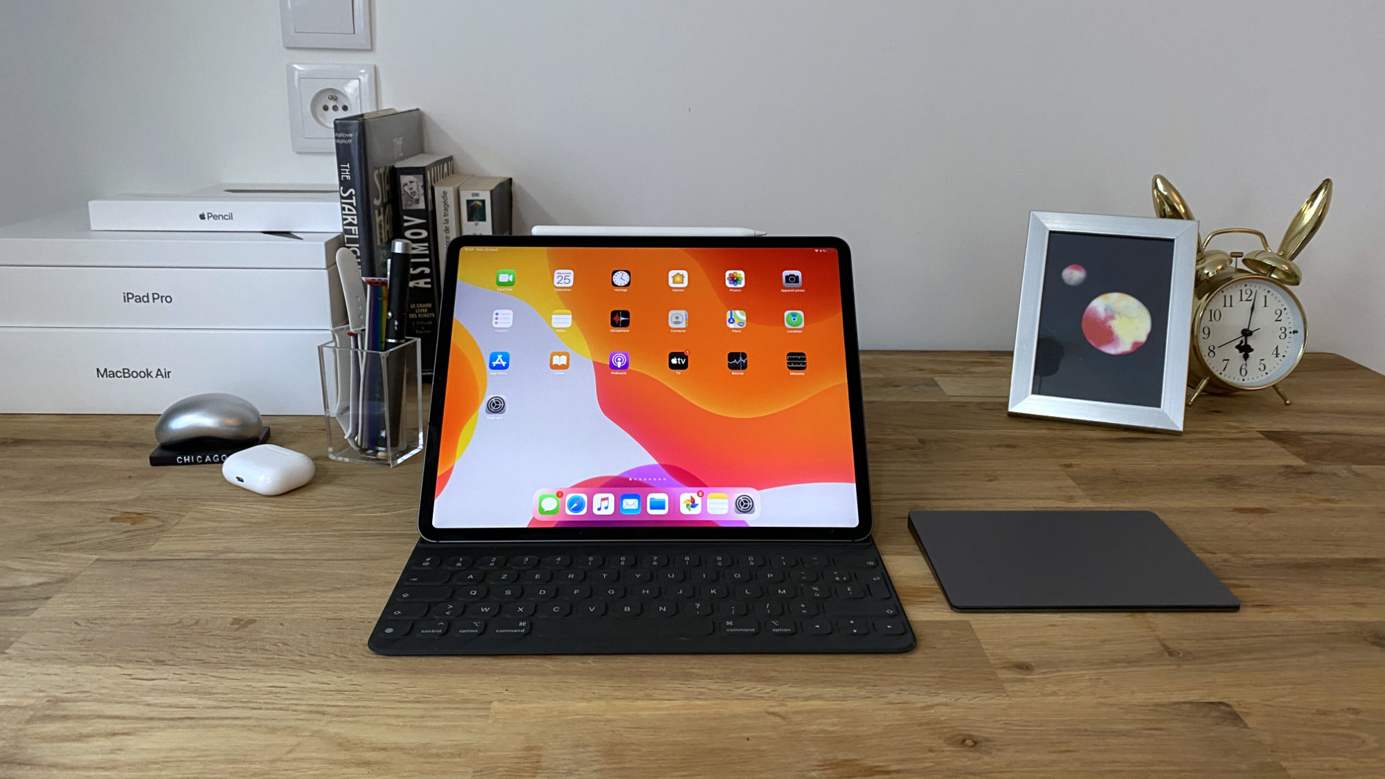 Que peut-on avoir pour le prix d'un iPad Pro 2020 et ses accessoires ?