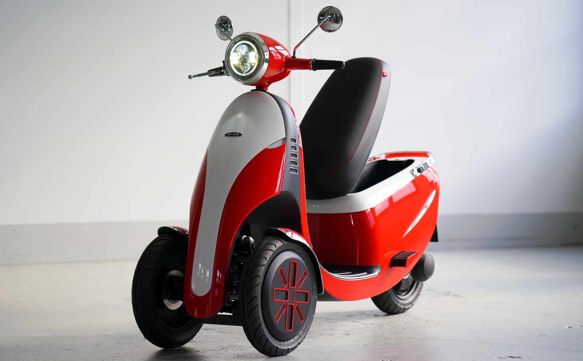 Microletta, le scooter électrique suisse à trois roues