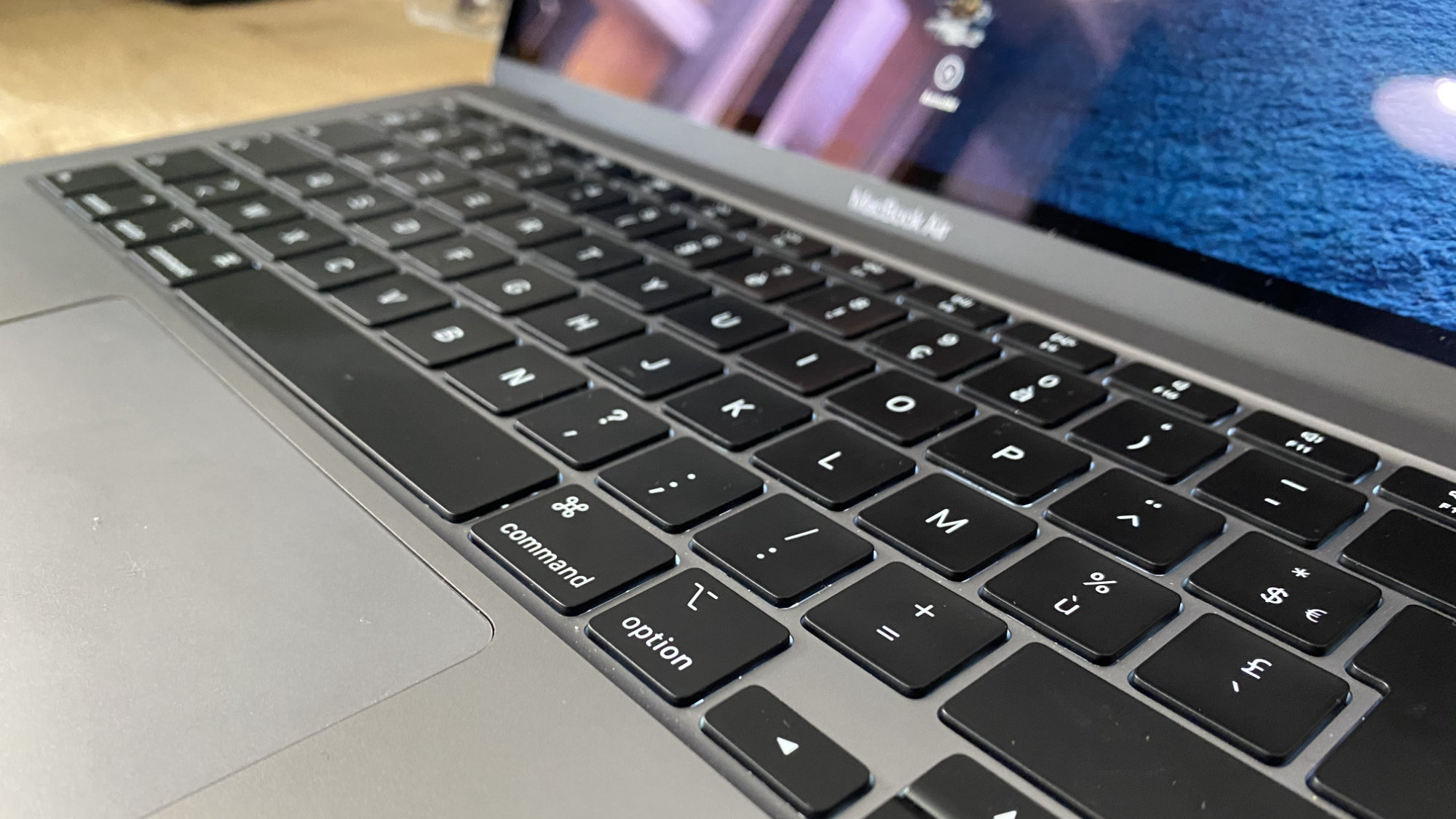 Test du MacBook Air (2020) : le nouvel ordinateur portable de référence -  Numerama