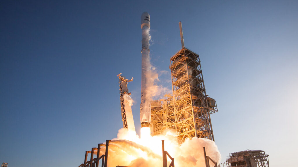 https://www.numerama.com/content/uploads/2020/05/falcon-9-spacex-1-1024x576.jpg