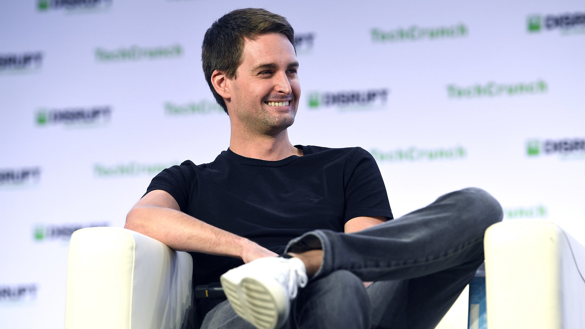 evan spiegel facebook