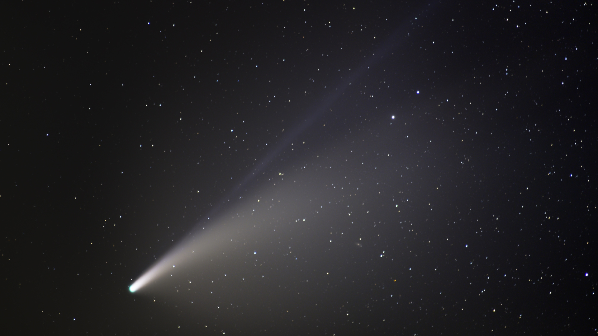 Pourquoi la comète NEOWISE estelle visible toute la nuit