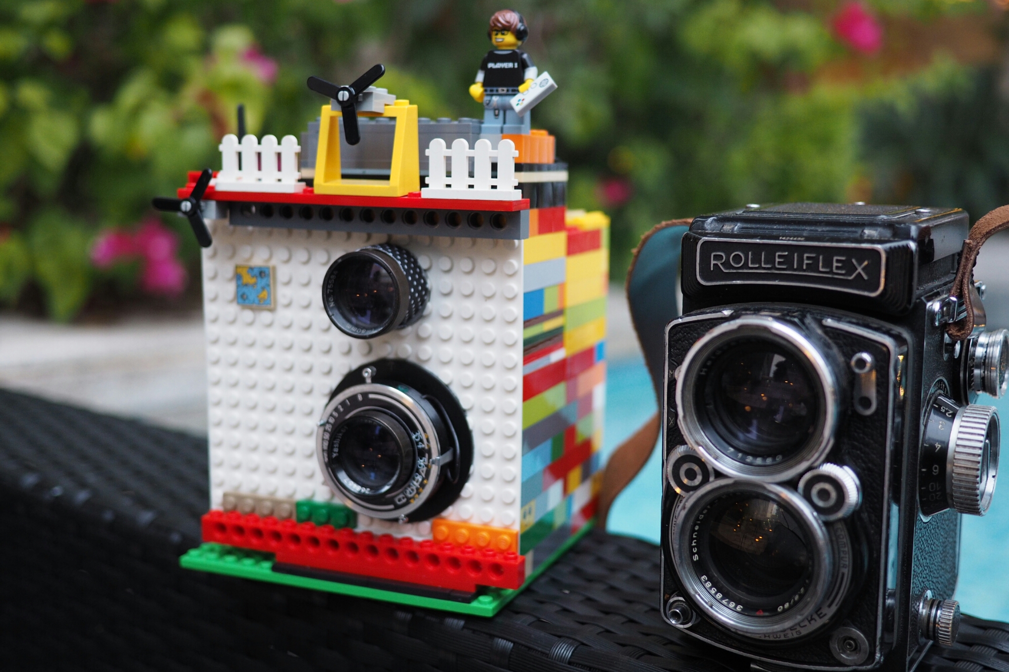 Vous ne pouvez pas ne pas adorer cet appareil photo instantané en Lego -  Numerama