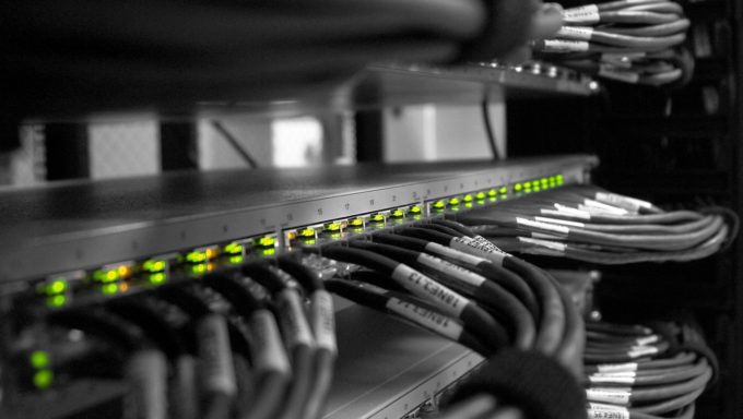 internet-reseau-cable-connexion