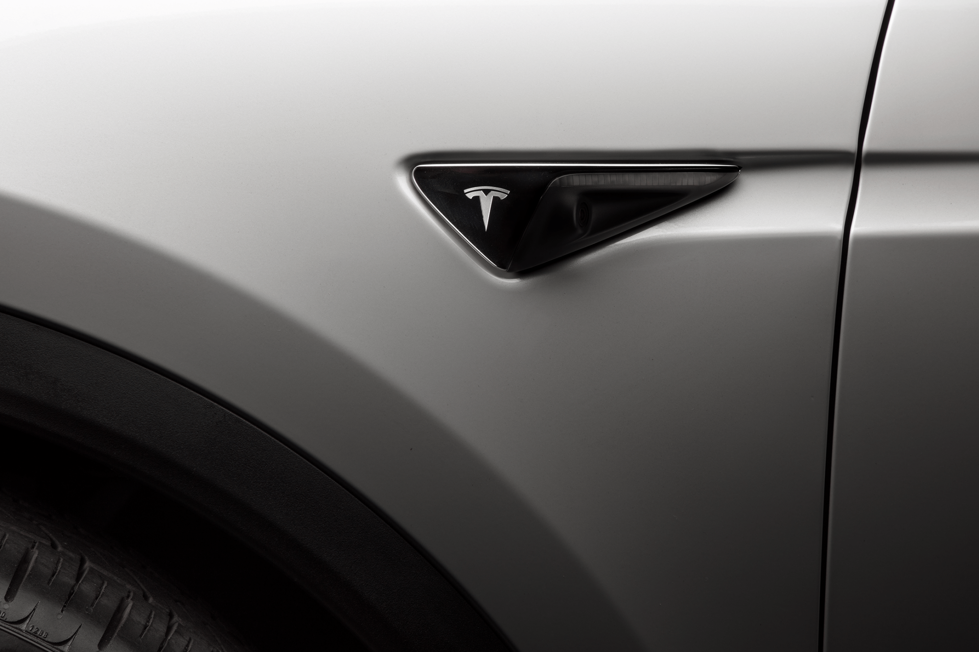 Faille nouvelle Tesla Model 3 Highland 2024 : plus facile à voler !