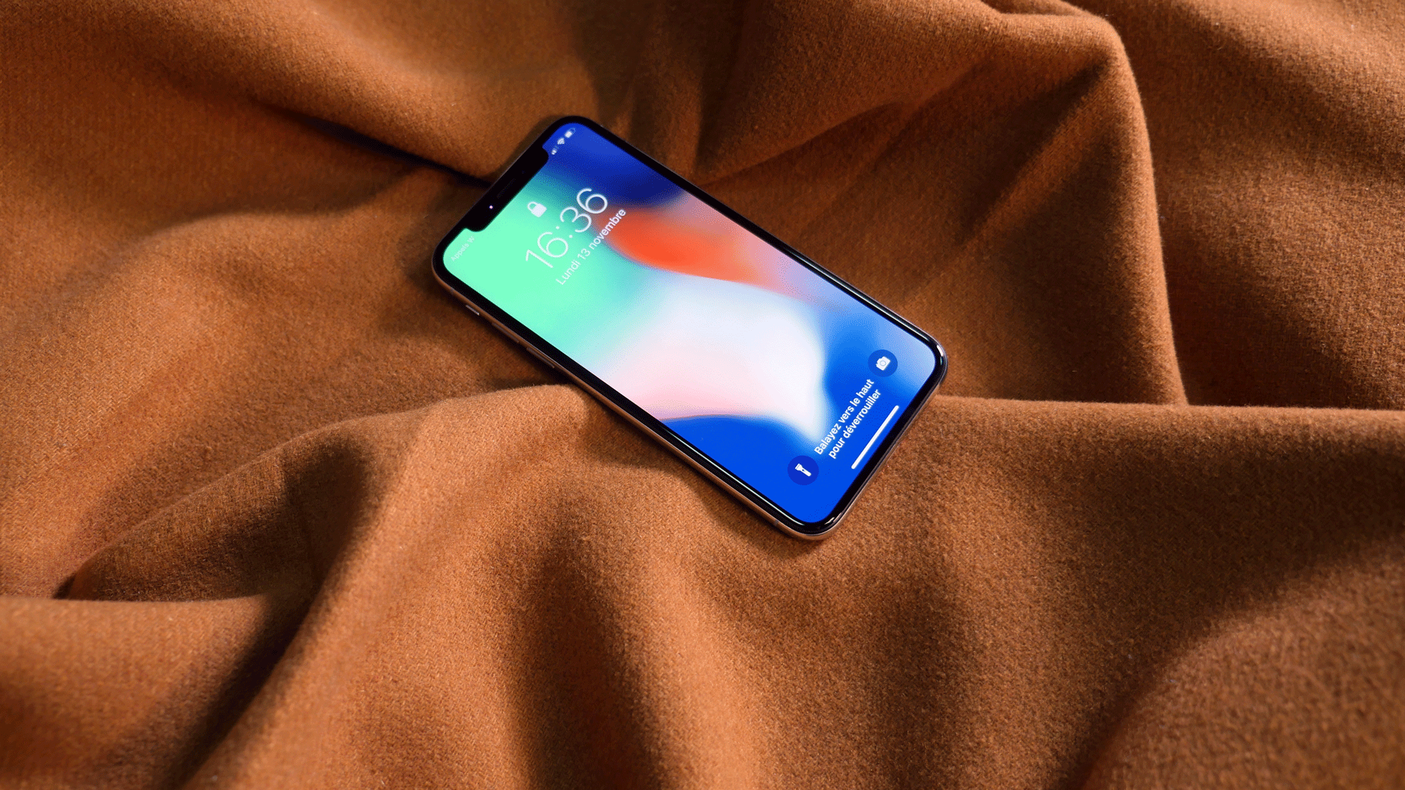 Apple iPhone X : prix, fiche technique, actualités et test - Smartphone -  Numerama