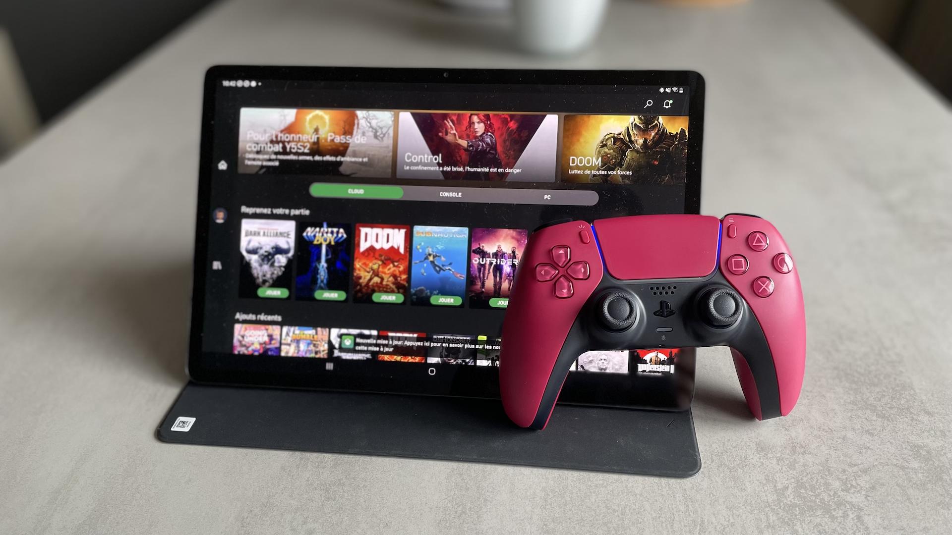 Comment jouer avec une manette de PS5 et Xbox Series X sur iPhone ? -  MacManiack Blog