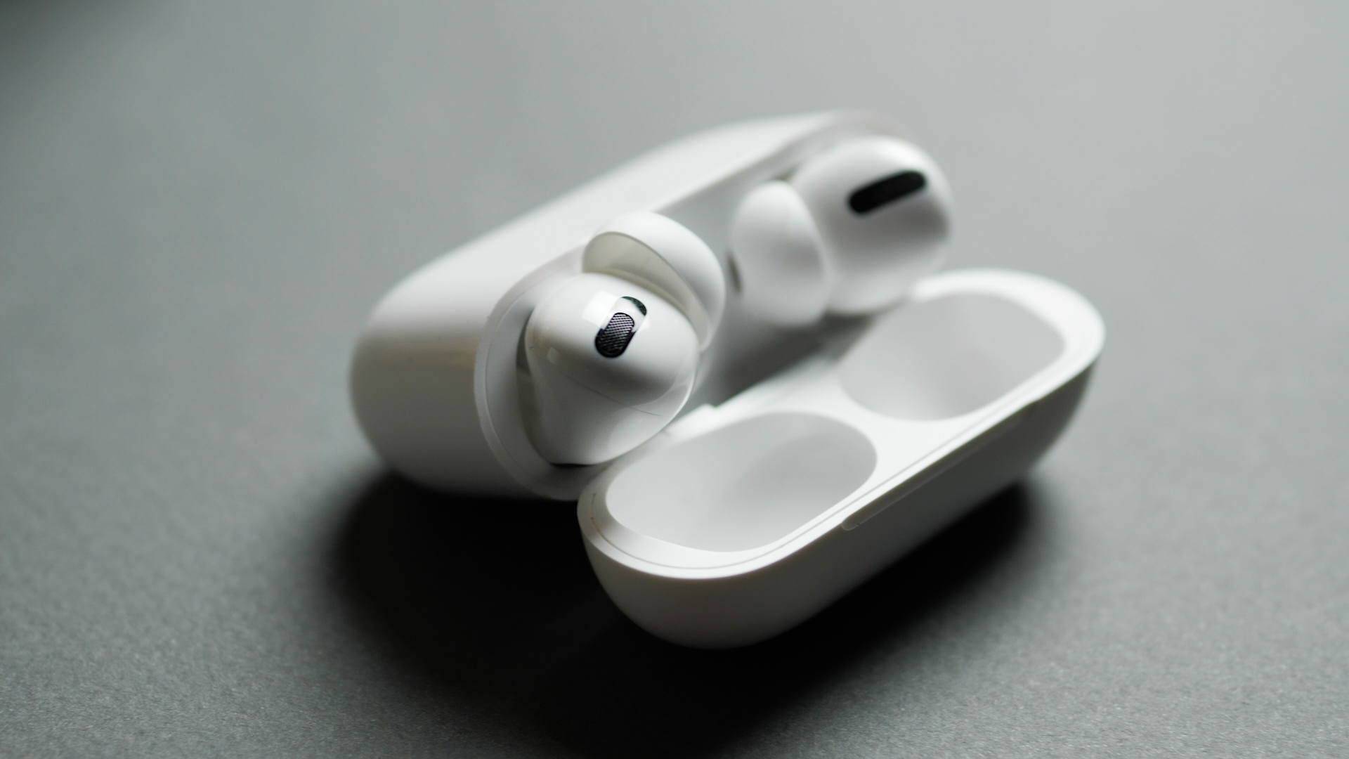 Apple AirPods 3 : prix, fiche technique, actualités et test - Écouteurs -  Numerama