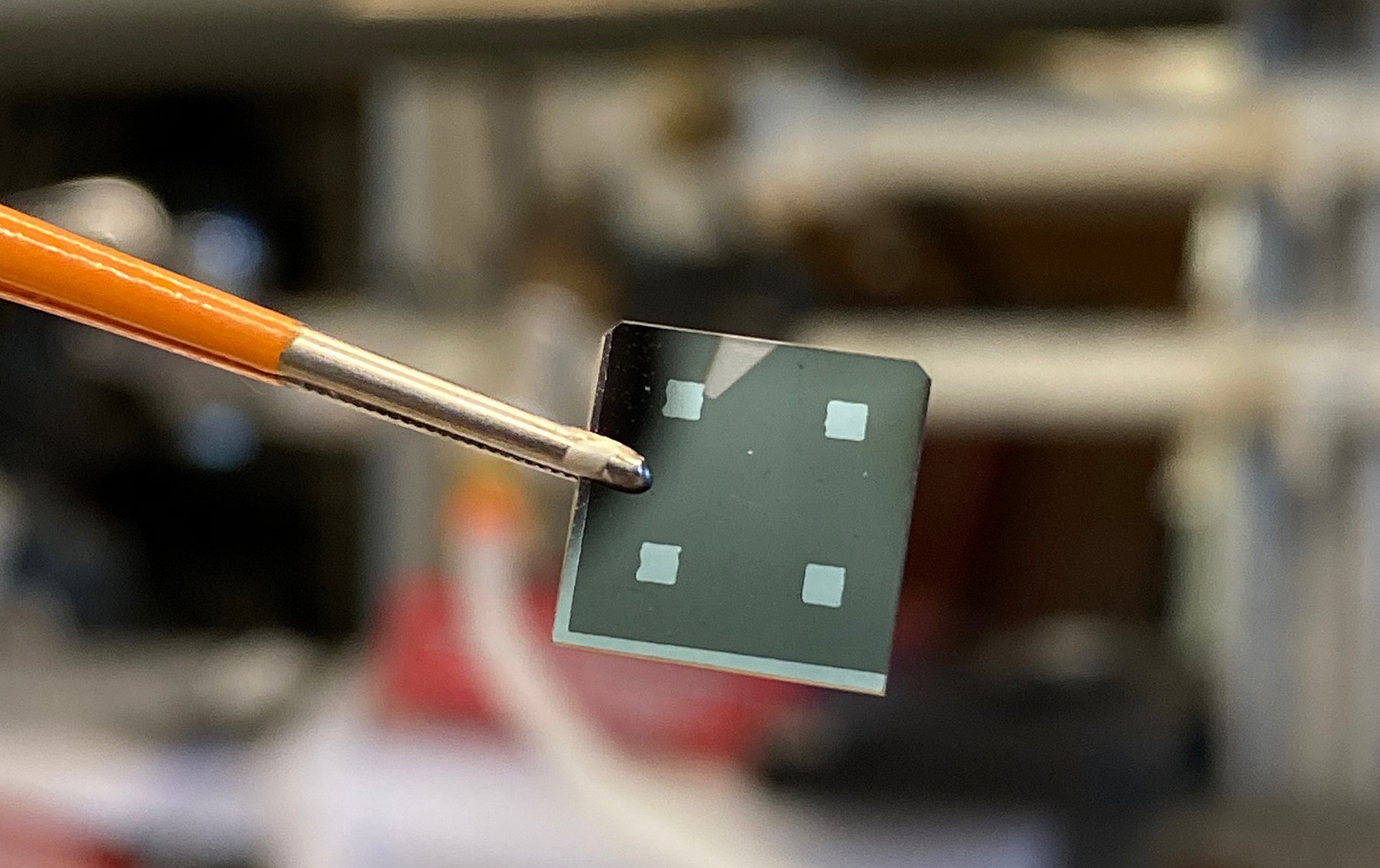 Voici le premier détecteur infrarouge en nanotubes de carbone