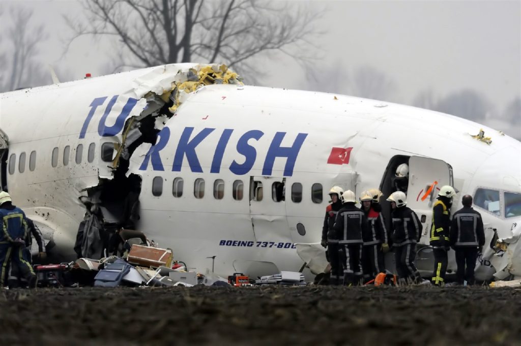 Boeing 737 avion crash