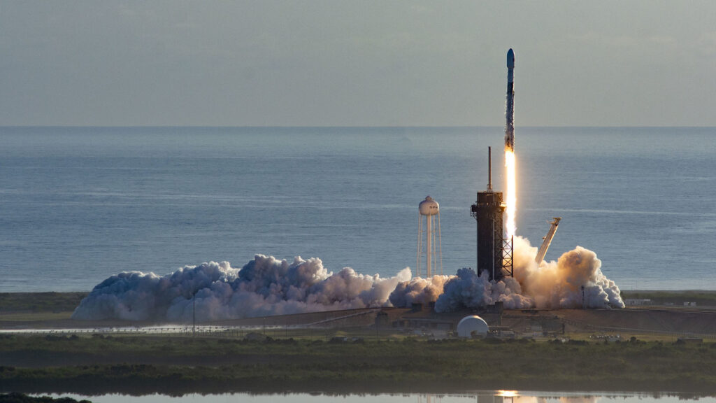 Starlink Falcon 9 SpaceX