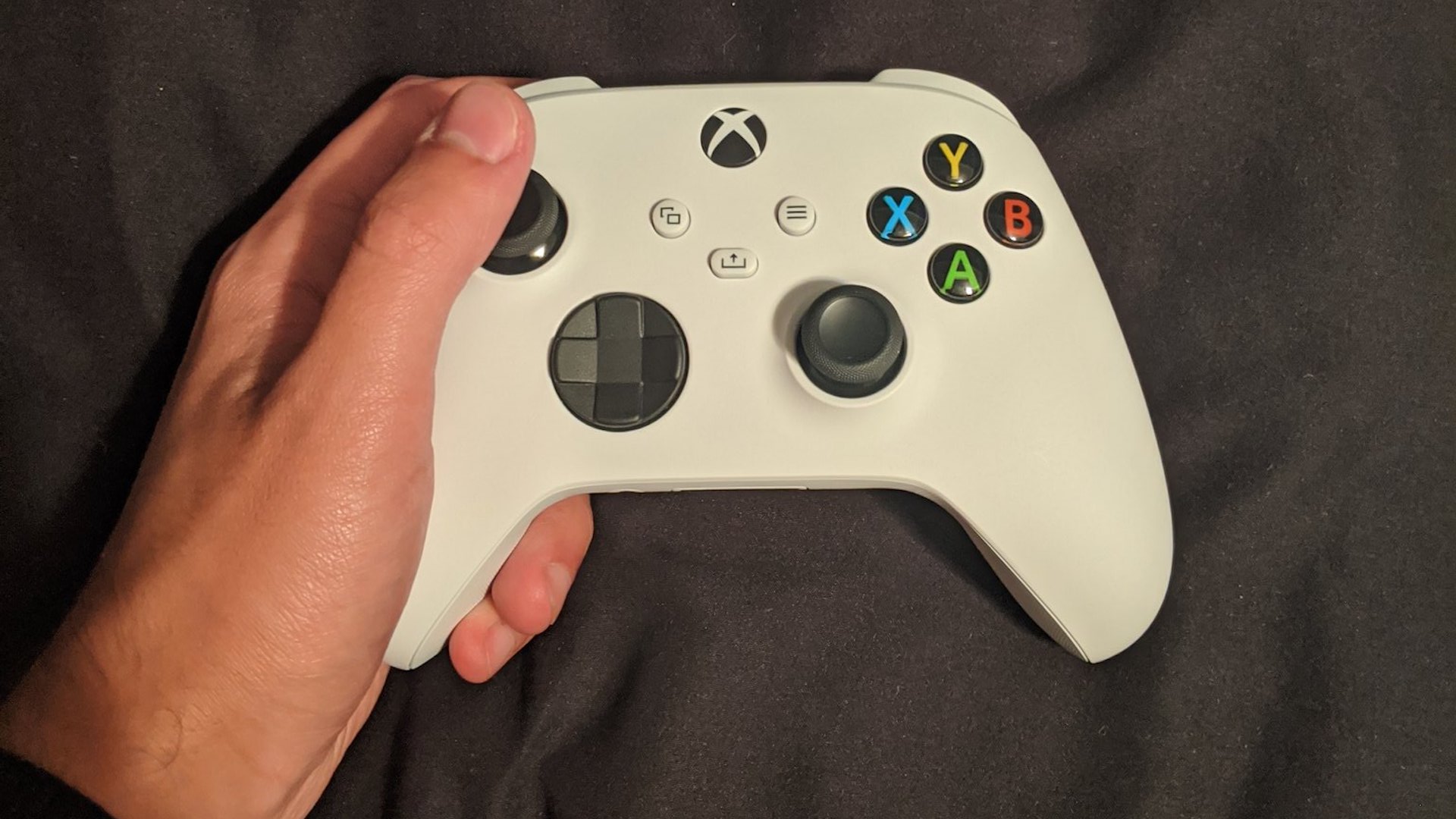 Microsoft Adaptateur sans-fil pour manette Xbox One sur PC : meilleur prix  et actualités - Les Numériques