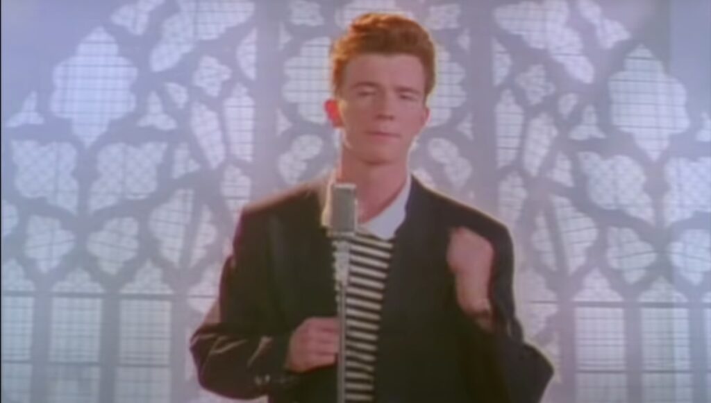 Eh oui, le « Rickroll » a trouvé son digne héritier sur TikTok